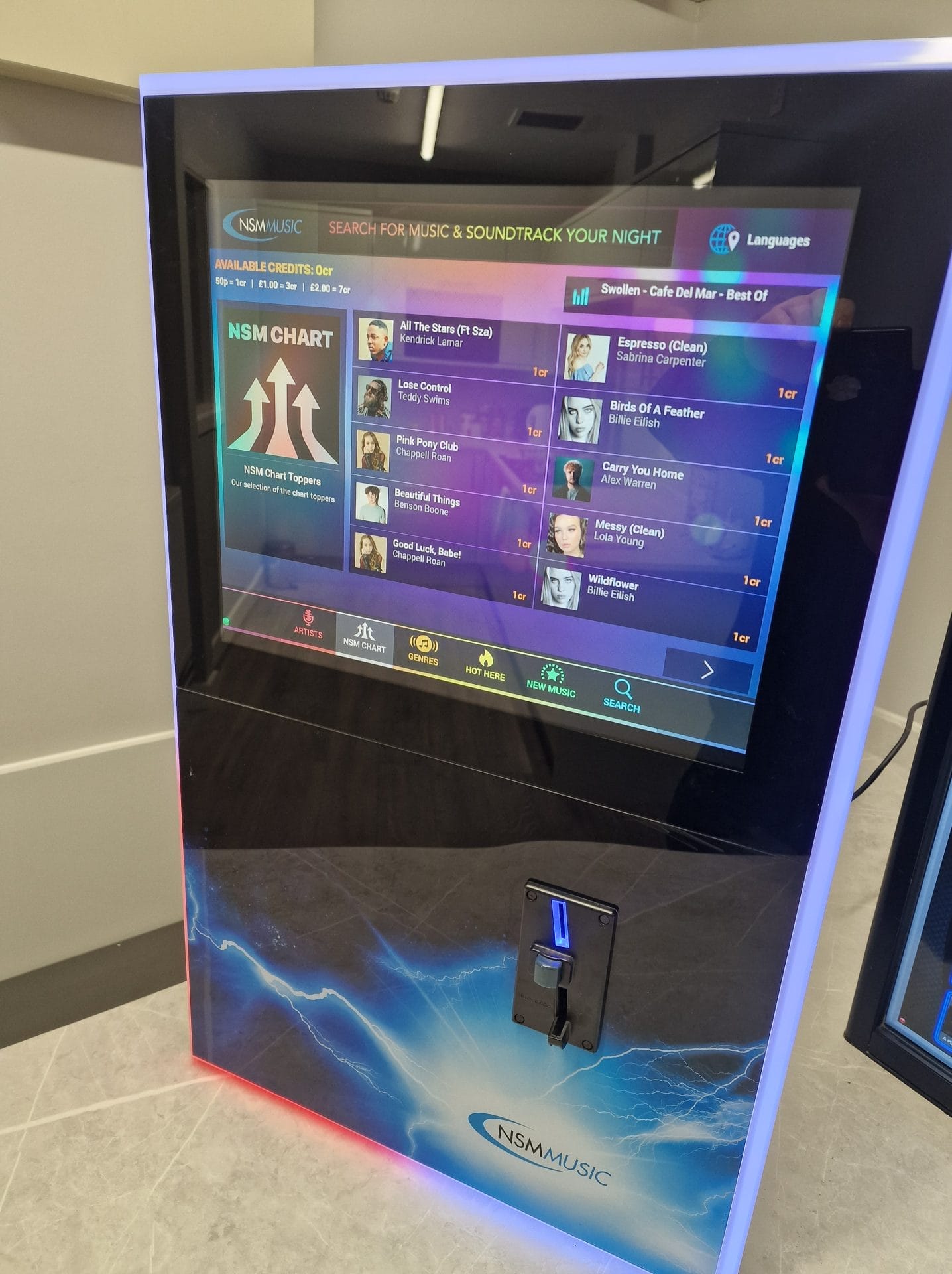 ミュージック ENGLISH JUKE BOX NSM Infinity Digital Freestanding Juke Box – Man Cave Essentials