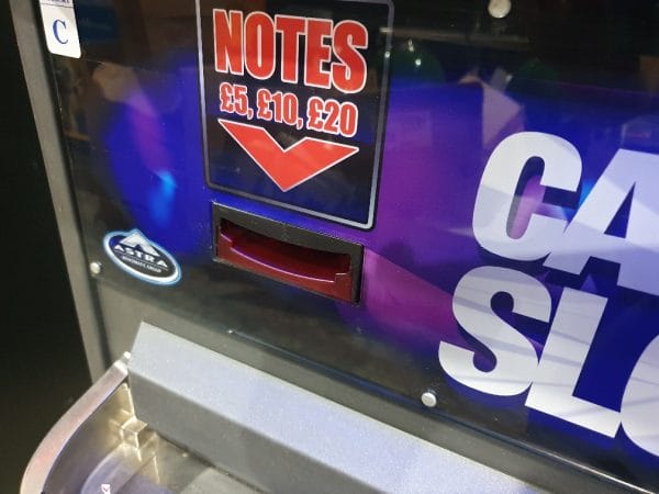 Casino Slots £100 Jackpot Digital Fruit Machine - Image 12