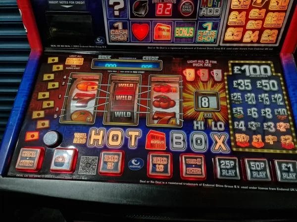 Hot Box £100 Jackpot Pub Fruit Machine