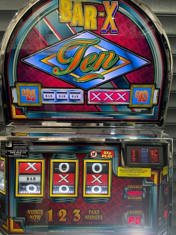 Bar X Ten £25 Jackpot Dome Top Arcade/Casino Machine - Image 6