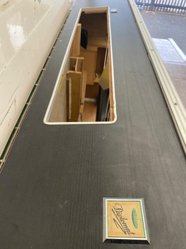Superleague Custom Club Black 7x4 Pub Pool Table - Slate bed / Refurbished - Image 4