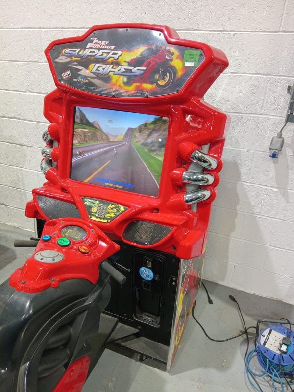 Superbikes Single Sitdown Arcade Bike Racing Game - Image 4